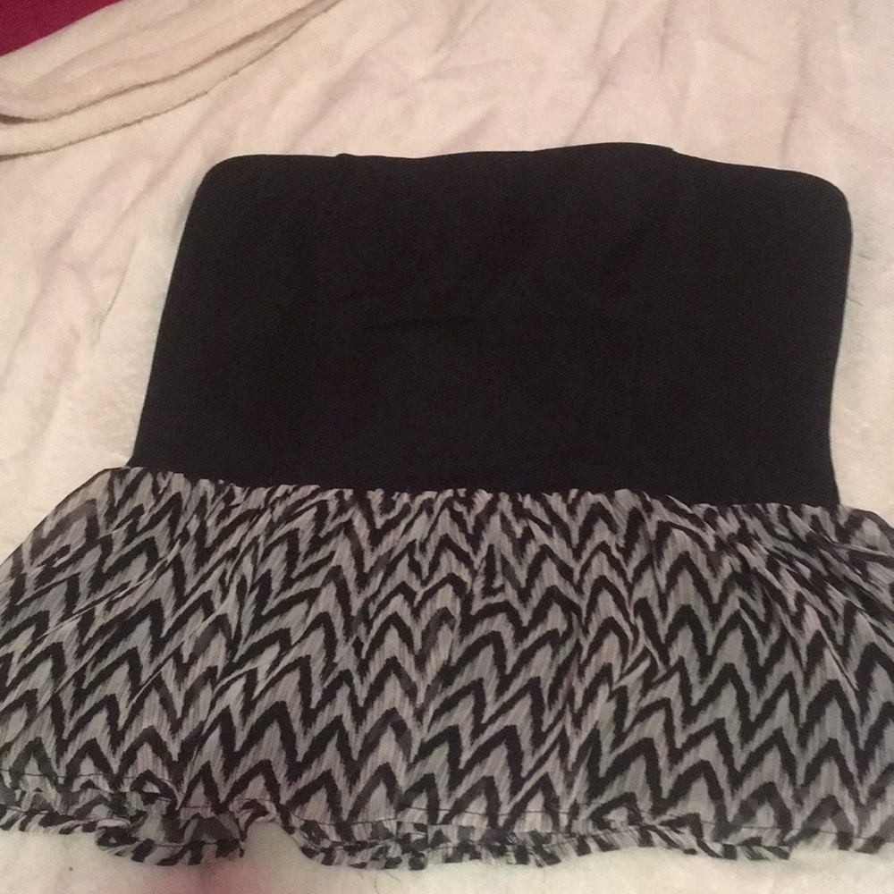 Black strapless top